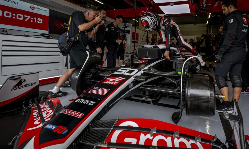Un vétéran de l'IndyCar en piste avec Haas F1