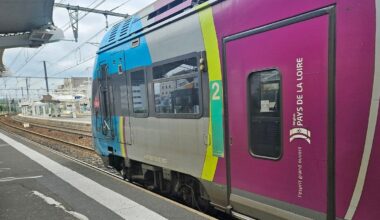 Un homme est décédé après avoir été percuté par un train entre Nantes et Saint-Gilles, le trafic des trains interrompu