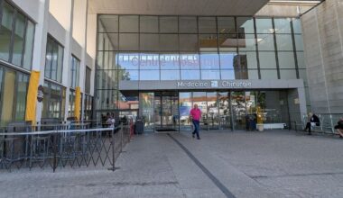 "Avec la canicule, on a eu 10% d'affluence en plus" : Thomas Vincent, médecin urgentiste au CHU de Saint-Étienne