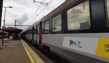 SNCF : un arbre tombe sur les voies, la circulation des trains perturbée entre Orléans et Paris ce mercredi soir