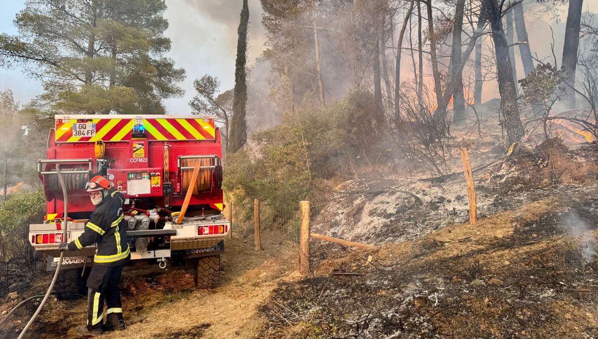 "On a eu énormément de soutien de la population" témoigne un pompier ligérien de retour de l'incendie dans l'Aude