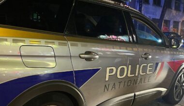 Contre-sens, excès de vitesse, conduite sans permis et refus d'obtempérer pour un automobiliste à Nantes