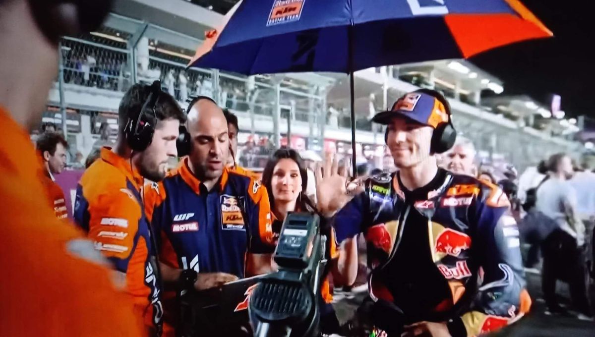 (2/5) Au cœur d'un paddock moto avec Guillaume Dumas, l’un des ingénieurs de l'écurie KTM Tech3
