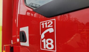 Un incendie ravage plusieurs hectares de végétation dans un champ près de Nantes