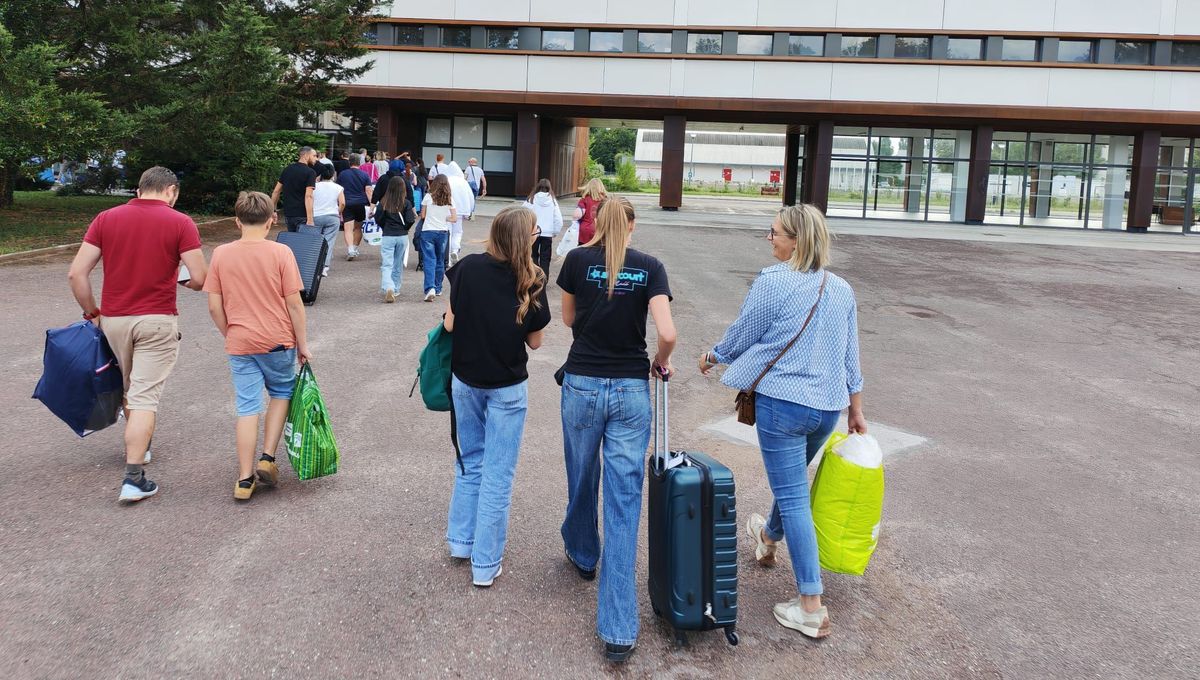 Rentrée 2025 : au lycée Le Castel les internes ont eu droits à une pré-rentrée pour "diminuer le stress"