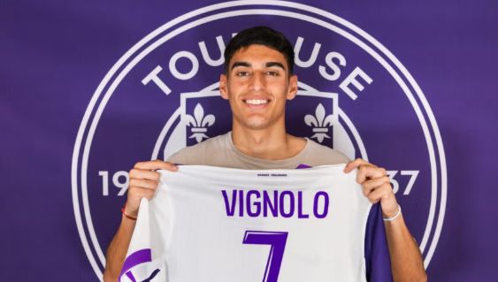 Ligue 1 : Toulouse enregistre la signature d'un nouvel attaquant argentin, le jeune Julian Vignolo