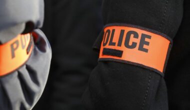 deux passants poignardés par un homme dans la rue
