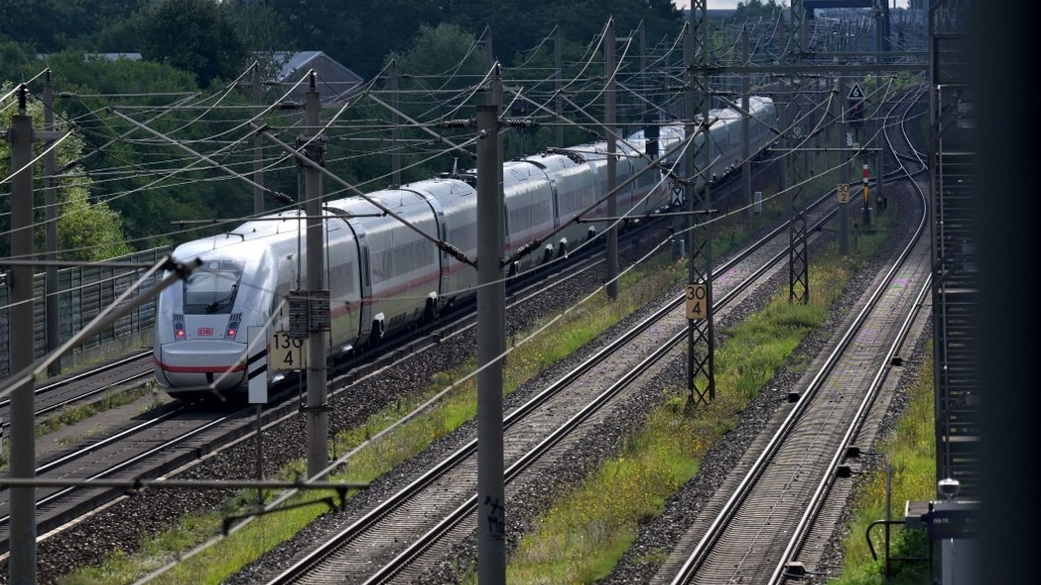 L'Allemagne confrontée à une vague d'incendies sur ses lignes ferroviaires
