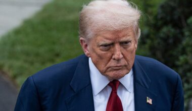 Trump ordonne le déploiement de sous-marins nucléaires face à la Russie