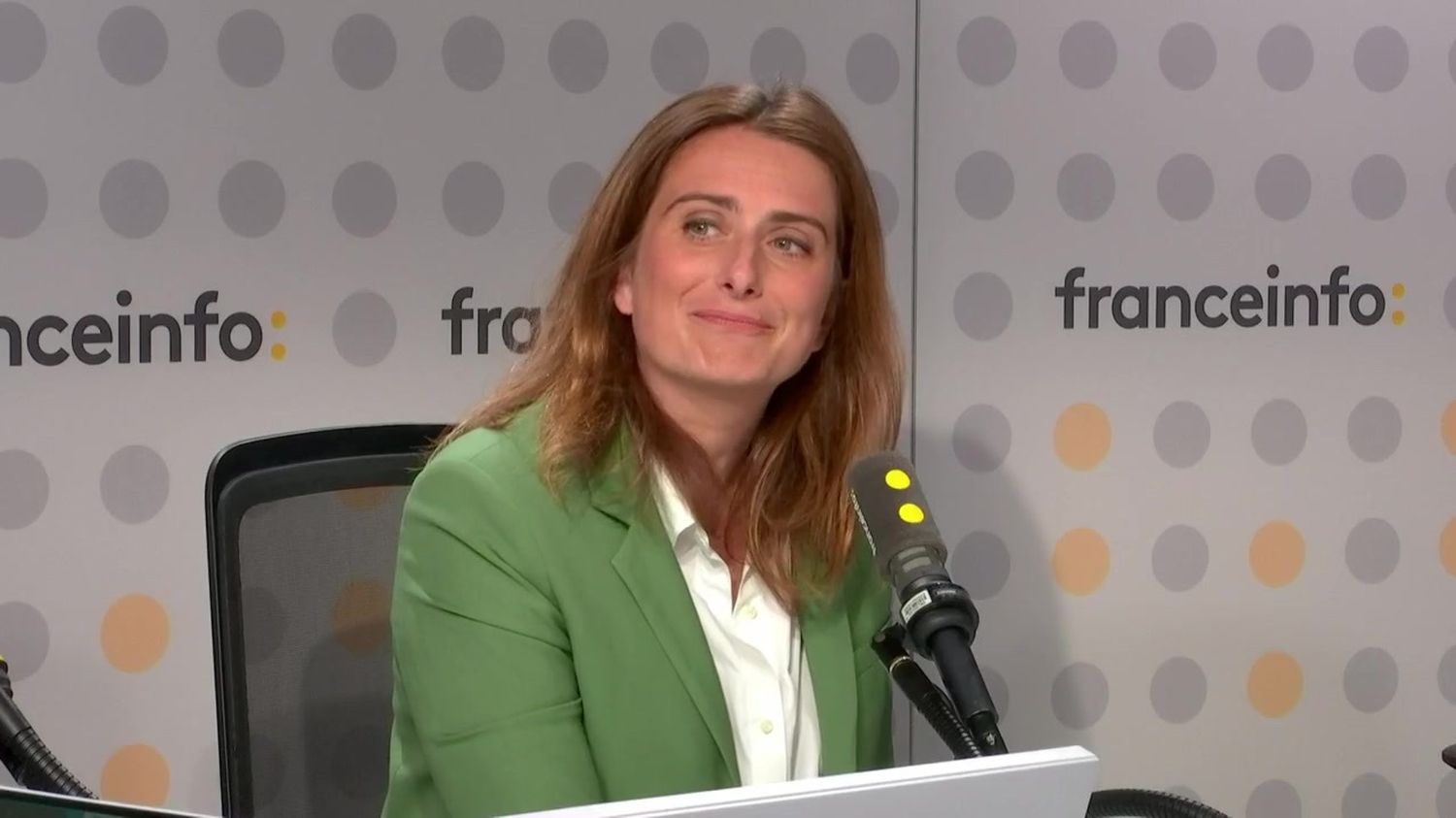 la patronne des Écologistes Marine Tondelier se dit "très soulagée" par la décision du Conseil constitutionnel