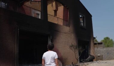 dans l'Aude, les habitants évacués de Coustouge découvrent les dégâts