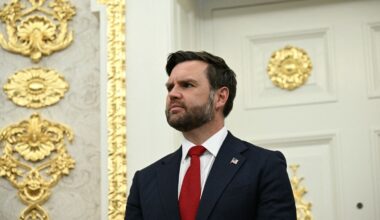 l'équipe du vice-président J.D. Vance soupçonnée d'avoir fait monter le niveau d'eau d'une rivière pour une sortie en canoë