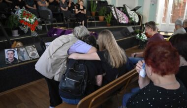 Guerre en Ukraine : réfugiés à Kiev, des jeunes parents "amoureux de fac" et leur bébé meurent chez eux après une frappe aérienne russe