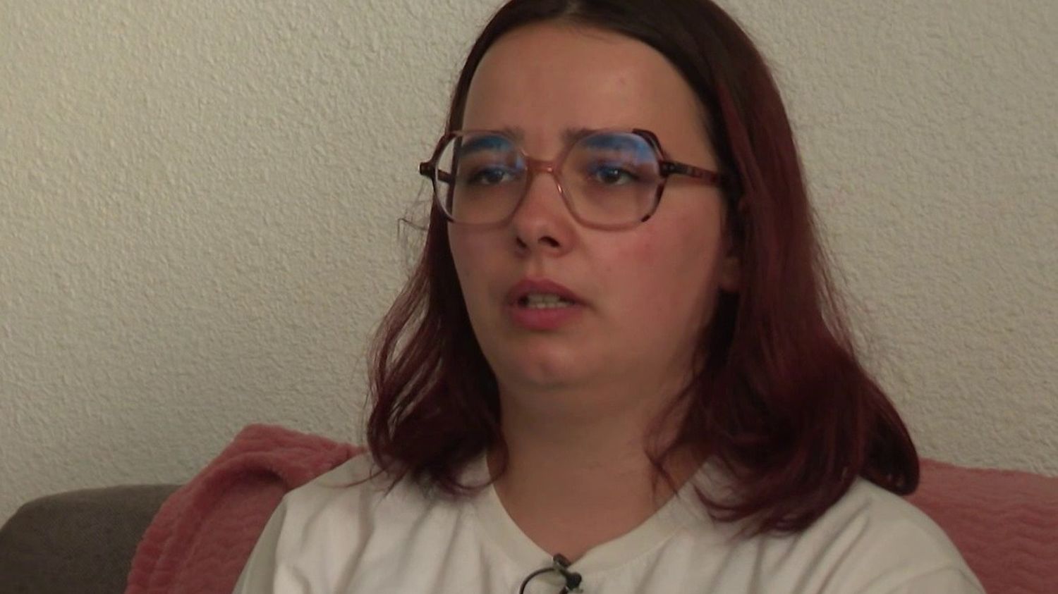 la fille de la septuagénaire morte dans les flammes contredit la version du maire