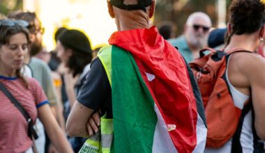 365 militants du collectif Palestine Action, jugé terroriste par le gouvernement britannique, ont été arrêtés dans les rues de Londres