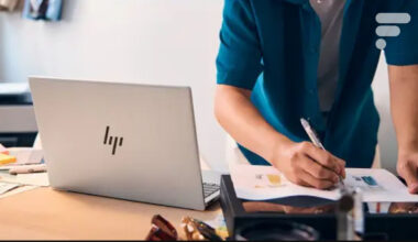 Avec 450€ de moins, ce puissant laptop généreusement équipé (écran OLED 2,8K 120 Hz, Ultra 7 et 32 Go RAM) est le deal parfait pour la rentrée