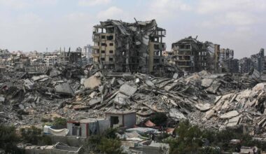 En direct, Moyen-Orient: Cinq journalistes d'Al-Jazira tués dans une frappe israélienne à Gaza