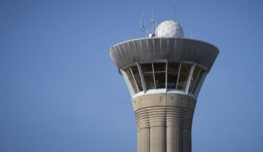 Un contrôleur de l'aéroport Roissy-CDG suspendu pour avoir dit "Free Palestine" à l'équipage d'une compagnie israélienne
