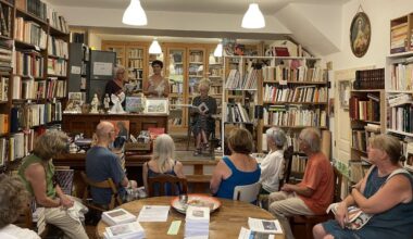 Lectures et dédicaces à La Maison-Livre de Montolieu