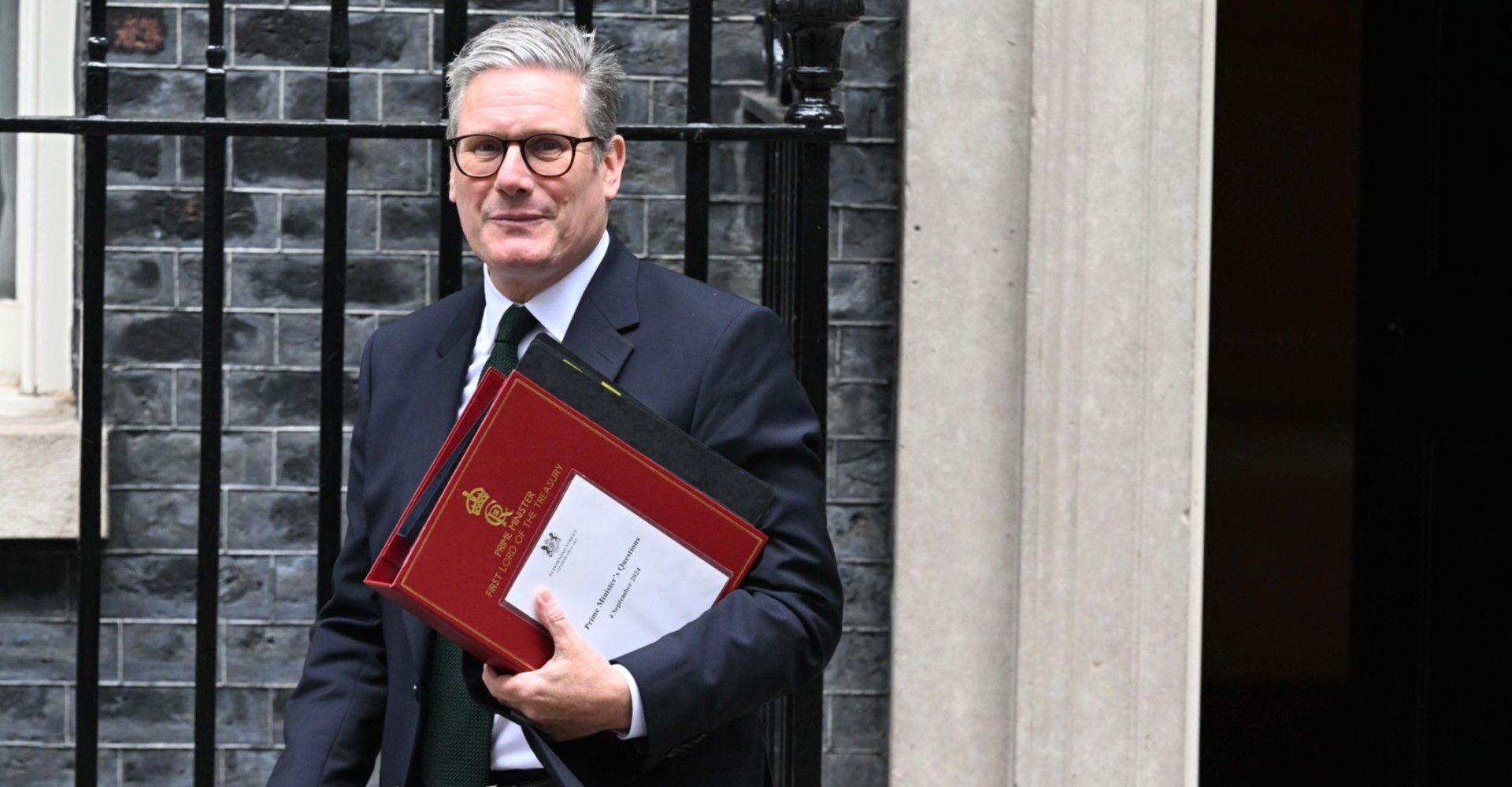 les chiffres officiels de l'immigration illégale embarrassent le gouvernement de Keir Starmer