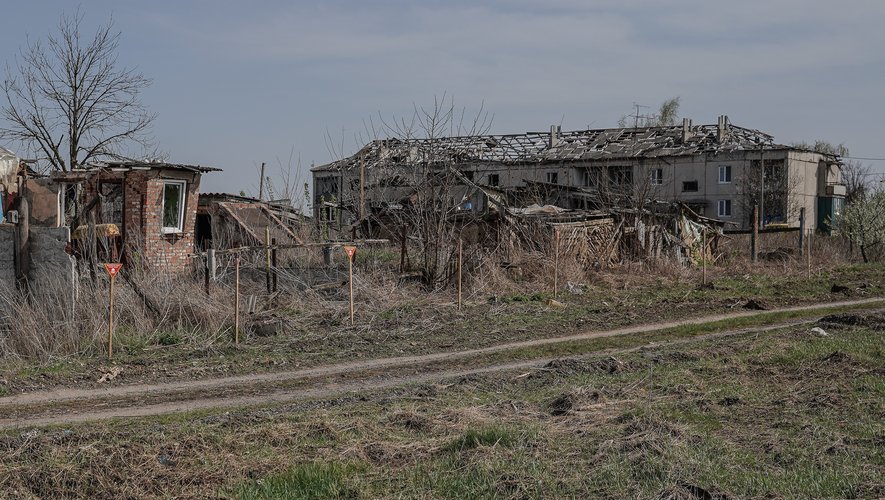 Guerre en Ukraine : Louhansk, nouvelle "destination" de vacances ? La Russie prévoit de transformer les ruines de la région occupée en vitrine touristique
