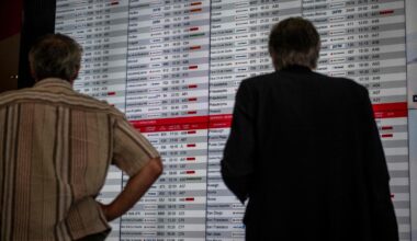 Air Canada annonce la suspension de tous ses vols en raison d’une grève de ses hôtesses et stewards