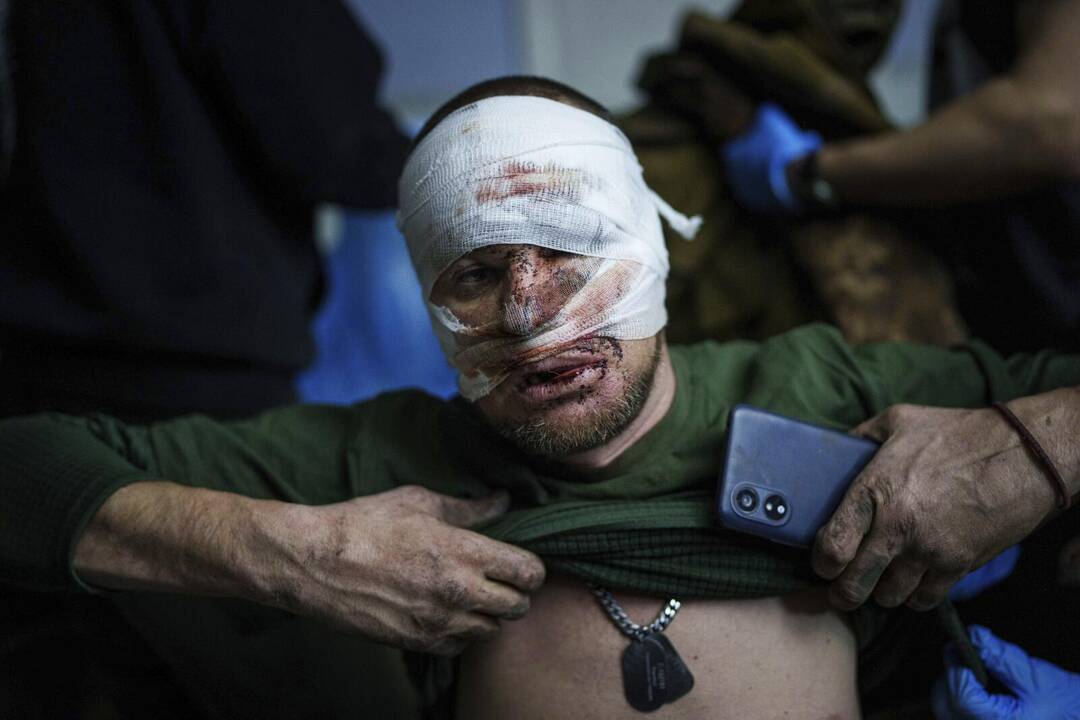 «Une de nos tranchées était orientée dans la fausse direction»; «L’argent a disparu»: à l’est de l’Ukraine, la débâcle face aux Russes