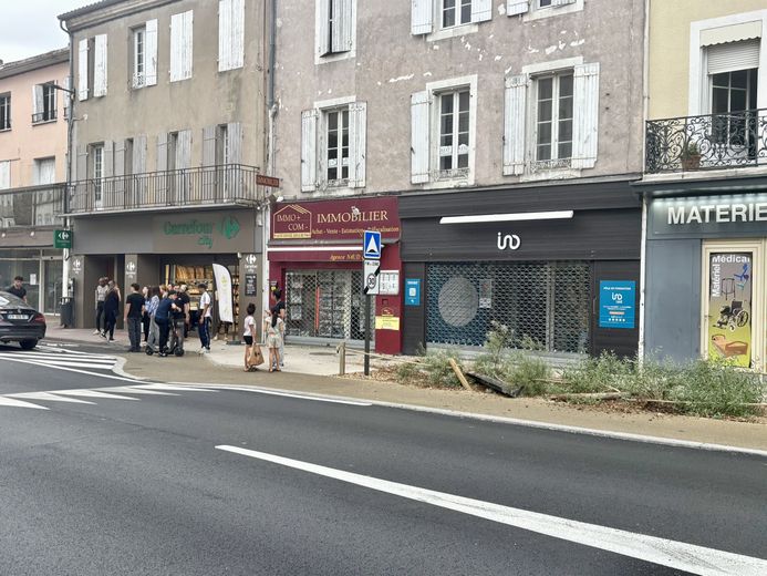 Moment de frayeur pour les piétons qui se situaient lundi soir sur le début du cours Victor-Hugo.