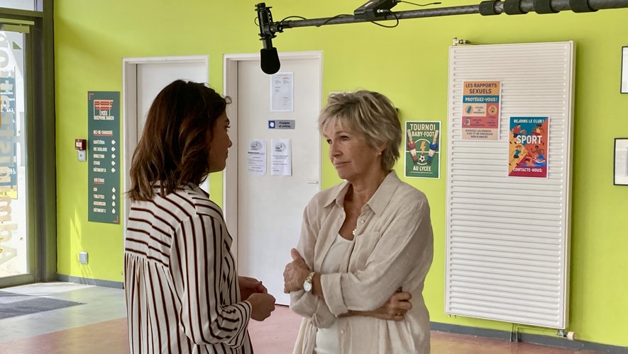 "C’est un clin d’œil fou que le réalisateur assume complètement !" : Véronique Jannot et France Télévisions en tournage à côté de Montpellier