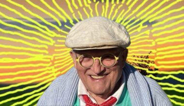 à 88 ans, David Hockney rayonne avec ses peintures de la campagne de Normandie