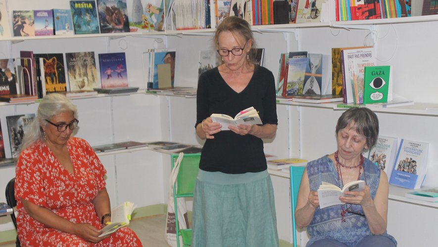 Mazamet. Claire Scure livre son histoire devant des lecteurs