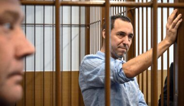 Détenu en Russie, Laurent Vinatier est visé par une nouvelle accusation qui fait craindre le pire