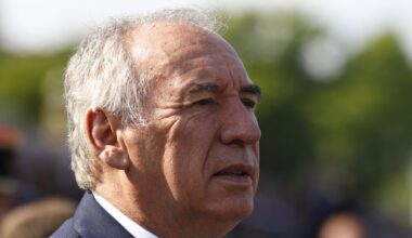 François Bayrou sera en danger dès le premier jour de la rentrée parlementaire