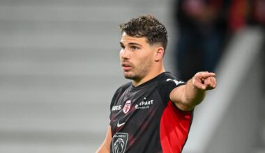 un milliardaire d'extrême-droite verrait bien Antoine Dupont dans son club... de Pro D2