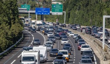 CARTES. La journée de samedi classée en rouge et noir dans le sens des retours par Bison futé