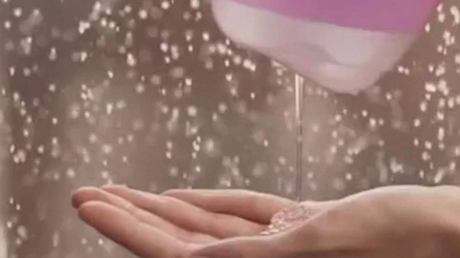 une pub anglaise de gel douche interdite de diffusion