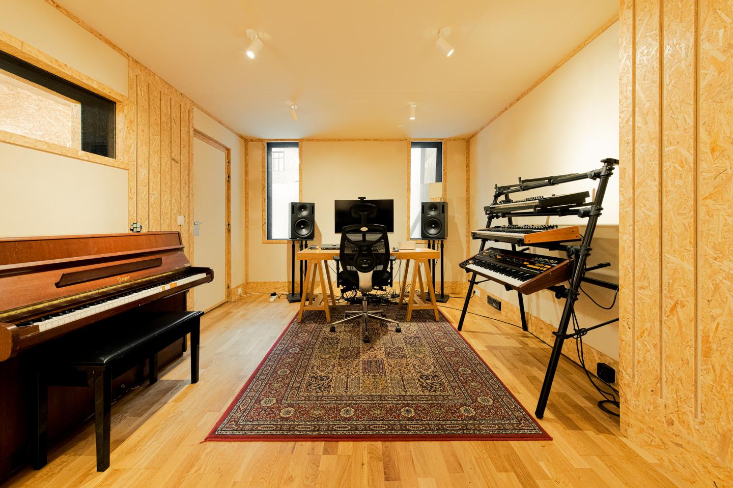 A Aubervilliers, le Combo Studio, le « couteau suisse » de la culture hip-hop
