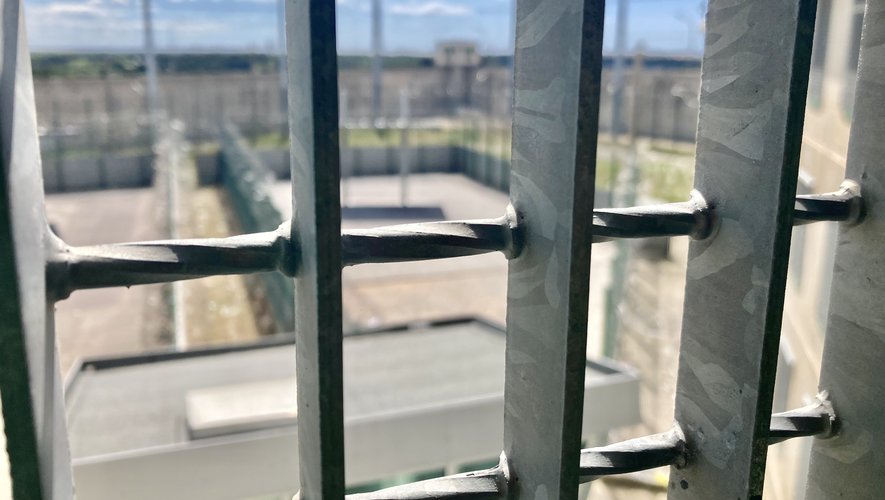 Délit de fuite, refus d’obtempérer… : sans permis et drogué, il blesse une femme enceinte puis fonce sur la police, près de Montpellier