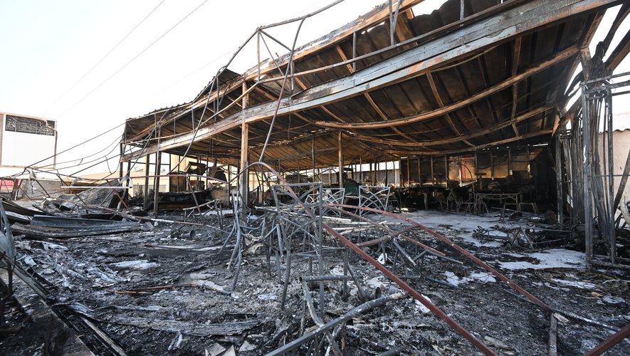 "Je n’ai même pas la force de prévenir la mariée…" : les locaux d’un traiteur de Toulouse dévastés par un violent incendie