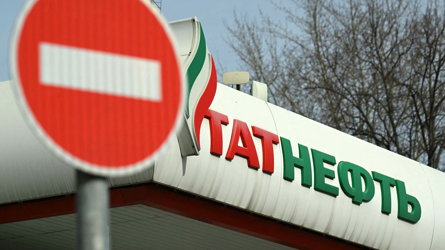 La Russie confrontée à une pénurie de carburant et des prix sans précédent à cause des attaques répétées de l'Ukraine