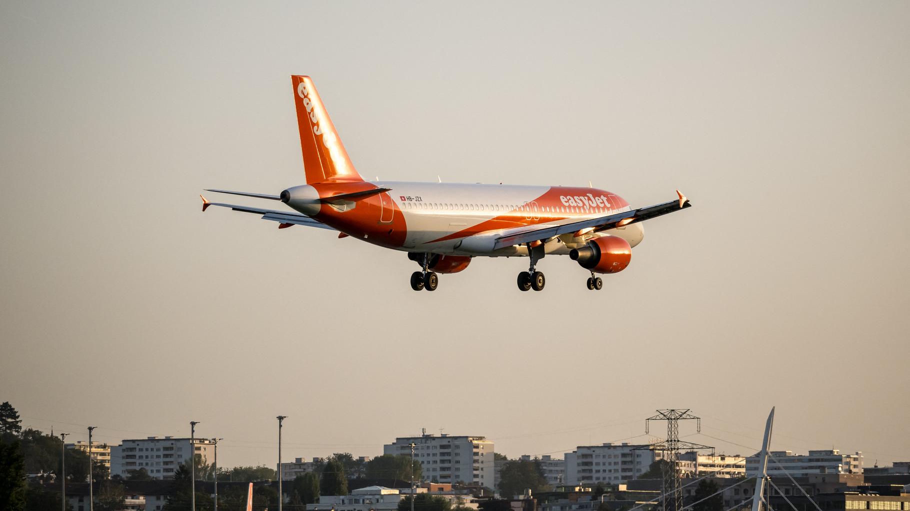 Un vol EasyJet Lyon-Porto forcé de faire demi-tour à cause d’un passager pris de délire