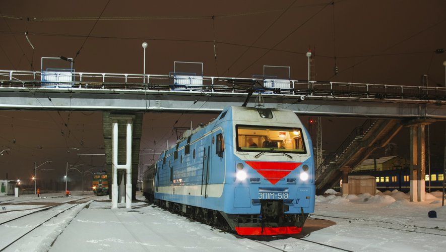 Guerre en Ukraine : des dizaines de trains retardés après une attaque de drones ukrainiens contre deux infrastructures ferroviaires dans le sud de la Russie