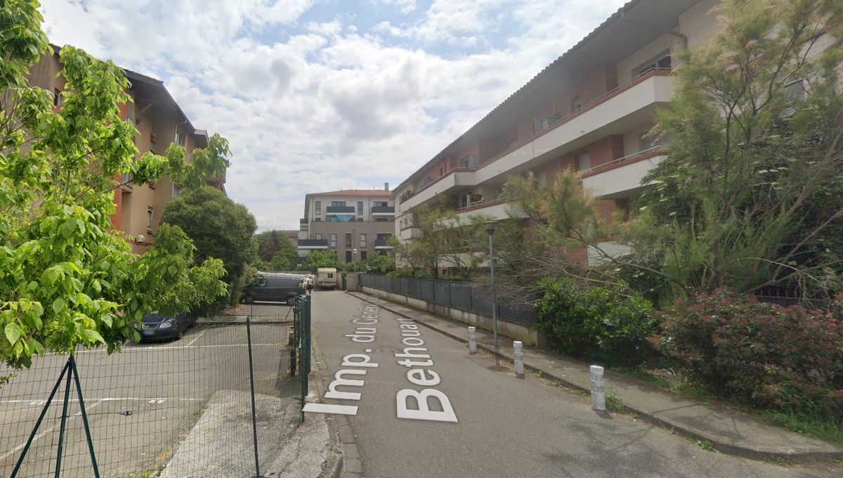 Toulouse : un périmètre de sécurité autour d'un immeuble à cause du décrochement de l'avant-toit