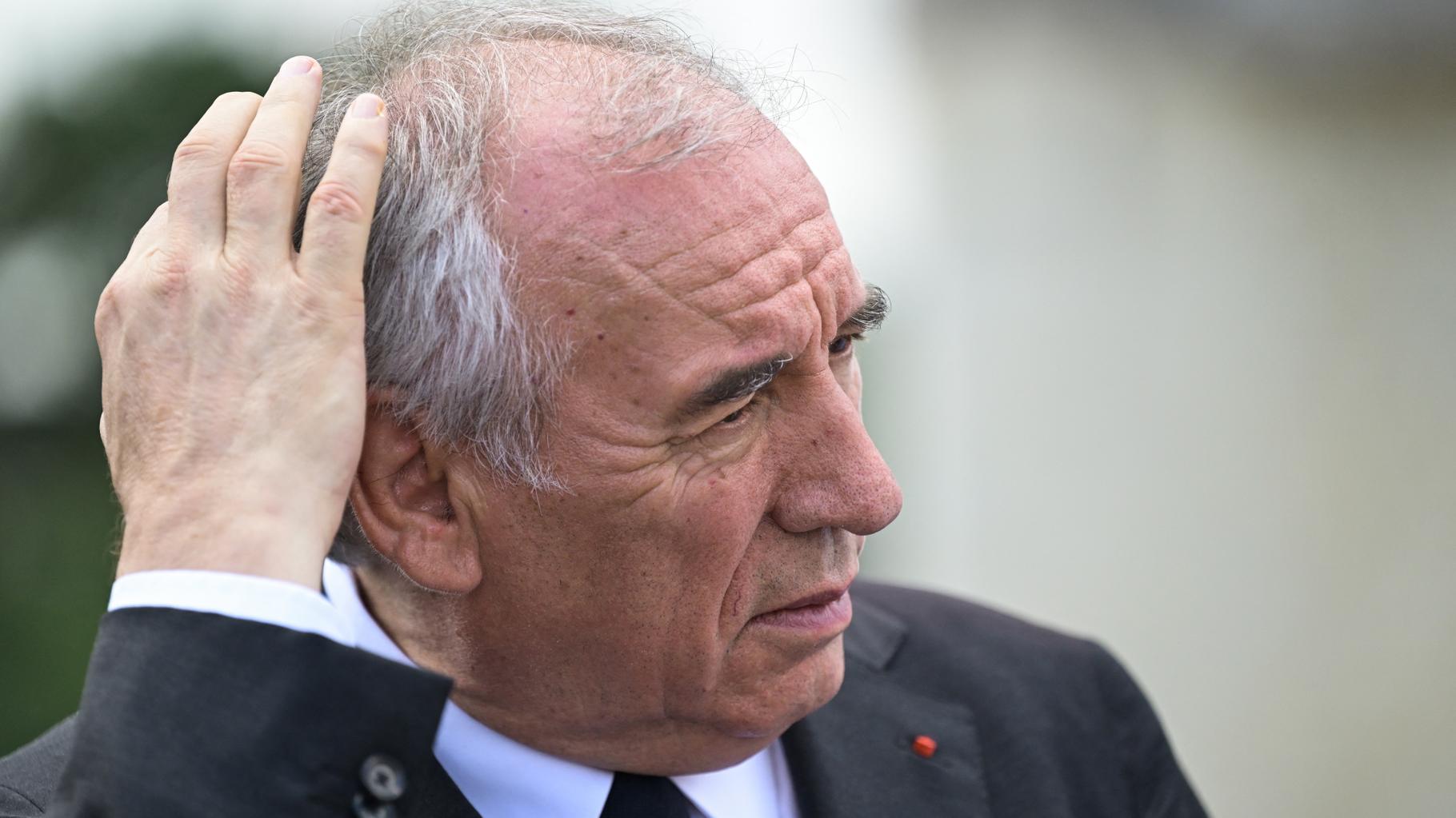 Bayrou fait part de son incompréhension face à la menace de blocage du pays