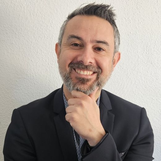 Jean-Paul Santoro, psychologue clinicien et cofondateur du site spécialisé en psychologie du numérique "Psycheclic.com"