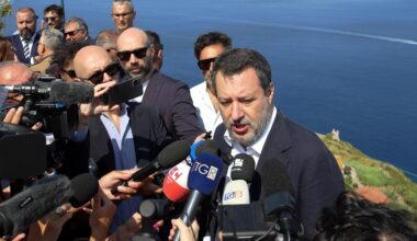 En Italie, Matteo Salvini charge à nouveau la politique d’Emmanuel Macron