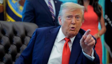 Trump, accusé de dérive autoritaire, estime que beaucoup d’Américains « aimeraient avoir un dictateur »
