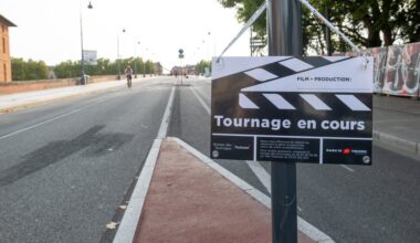 C’est quoi ce tournage où un homme saute au-dessus du Pont Neuf à Toulouse ?