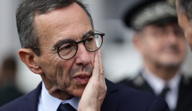 Les Républicains accorderont leur confiance à François Bayrou, le RN dézingue Bruno Retailleau