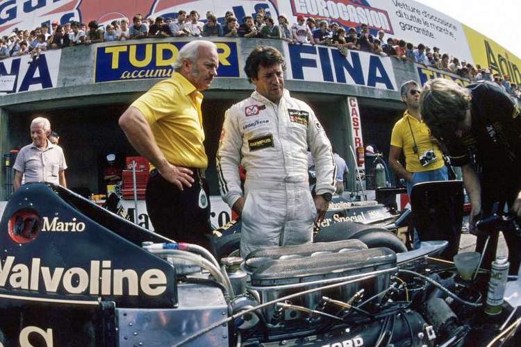 Colin Chapman et Mario Andretti